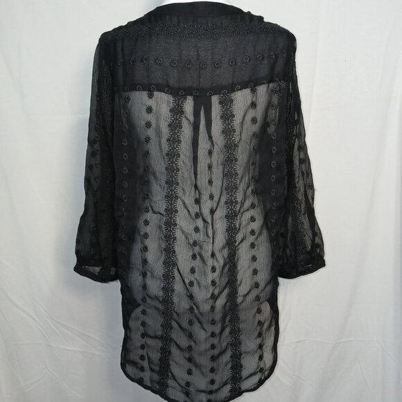OLIVE AND OAK, BLACK SHEER, FLORAL EMBROIDED PEASANT TOP, SIZE MEDIUM - Picture 5 of 7